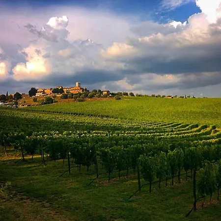 House With A View In Tuscany